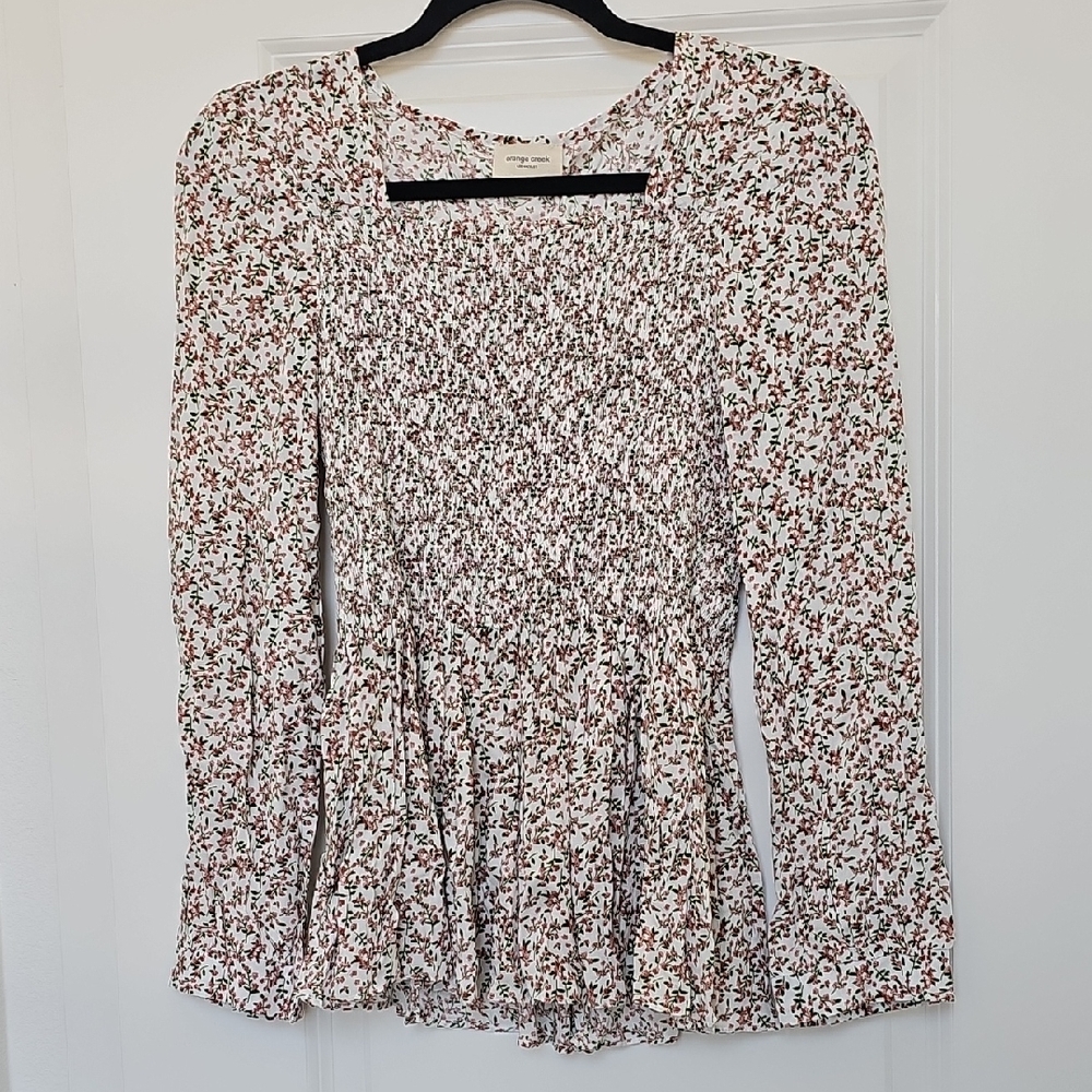 Orange Creek Floral Patterned Top